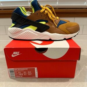 Nike Air Huarache Men’s Size 11 – Rare Color New